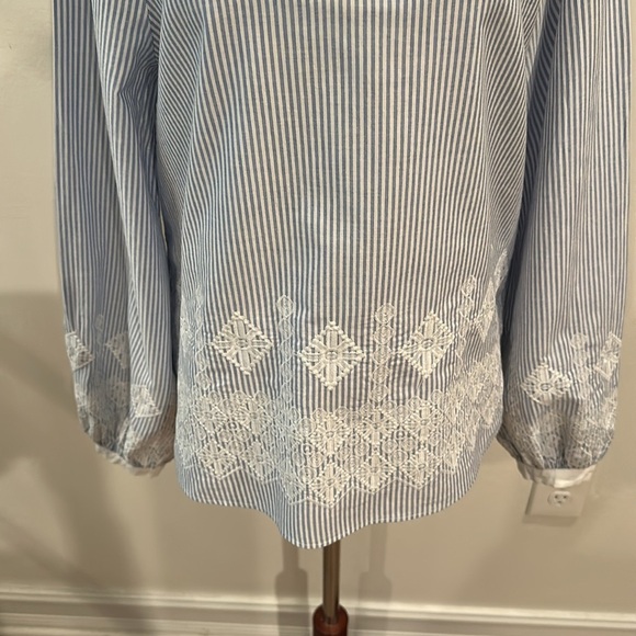 ENGLISH FACTORY BLUE WHITE STRIPED EMBROIDERED DETAILED BLOUSE SIZE SMALL - Picture 2 of 8